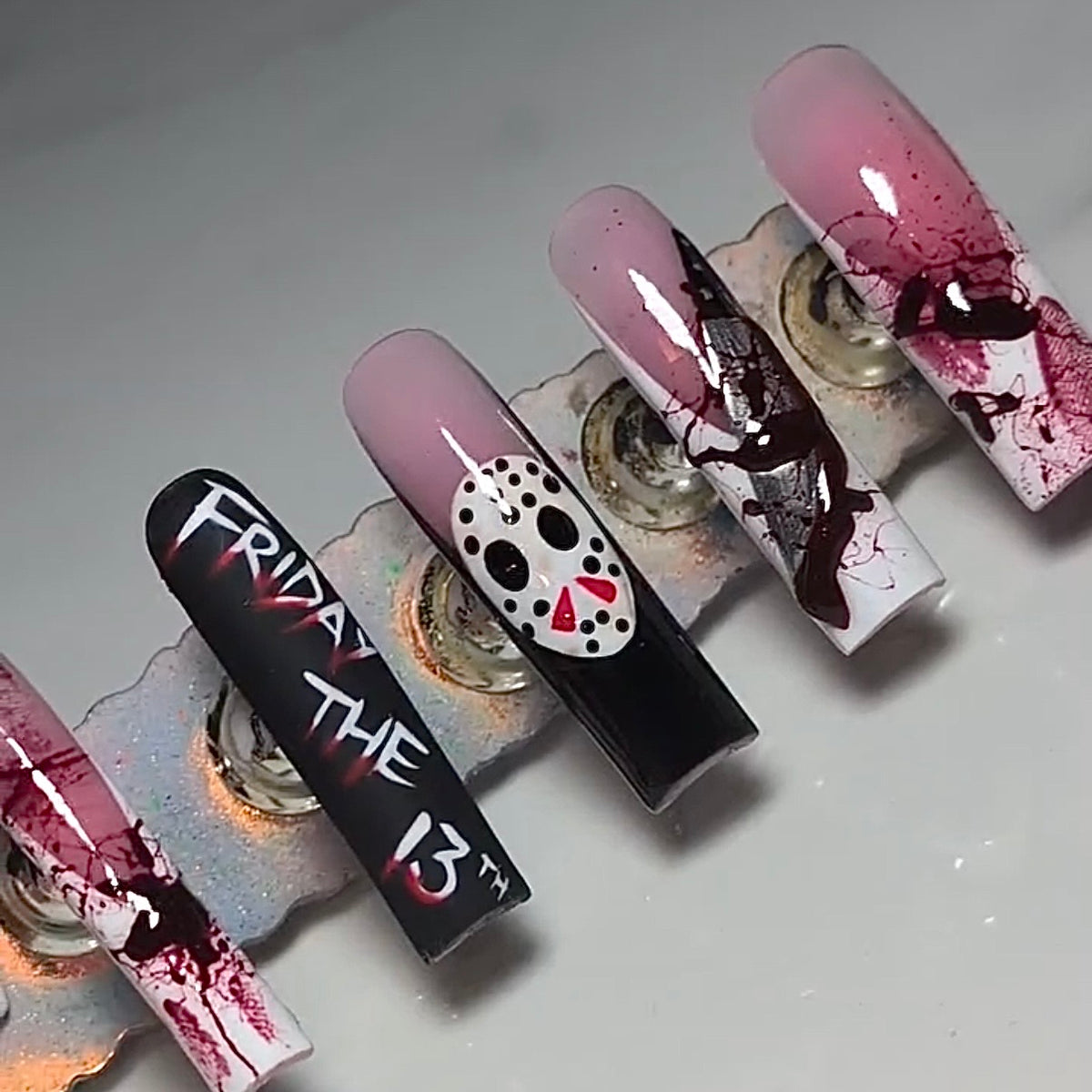 F13th.